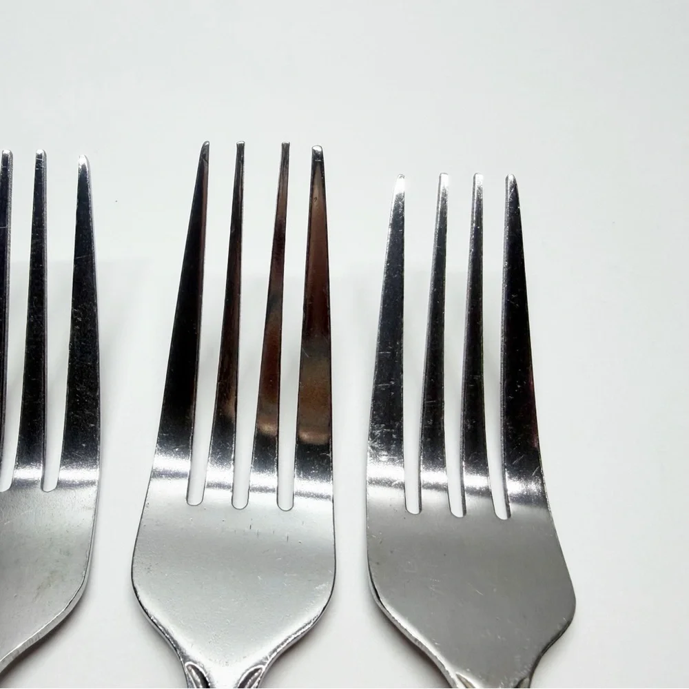 Royal Norfolk 18/0 Stainless Classic R5N1 Dinner Forks 5 Pc